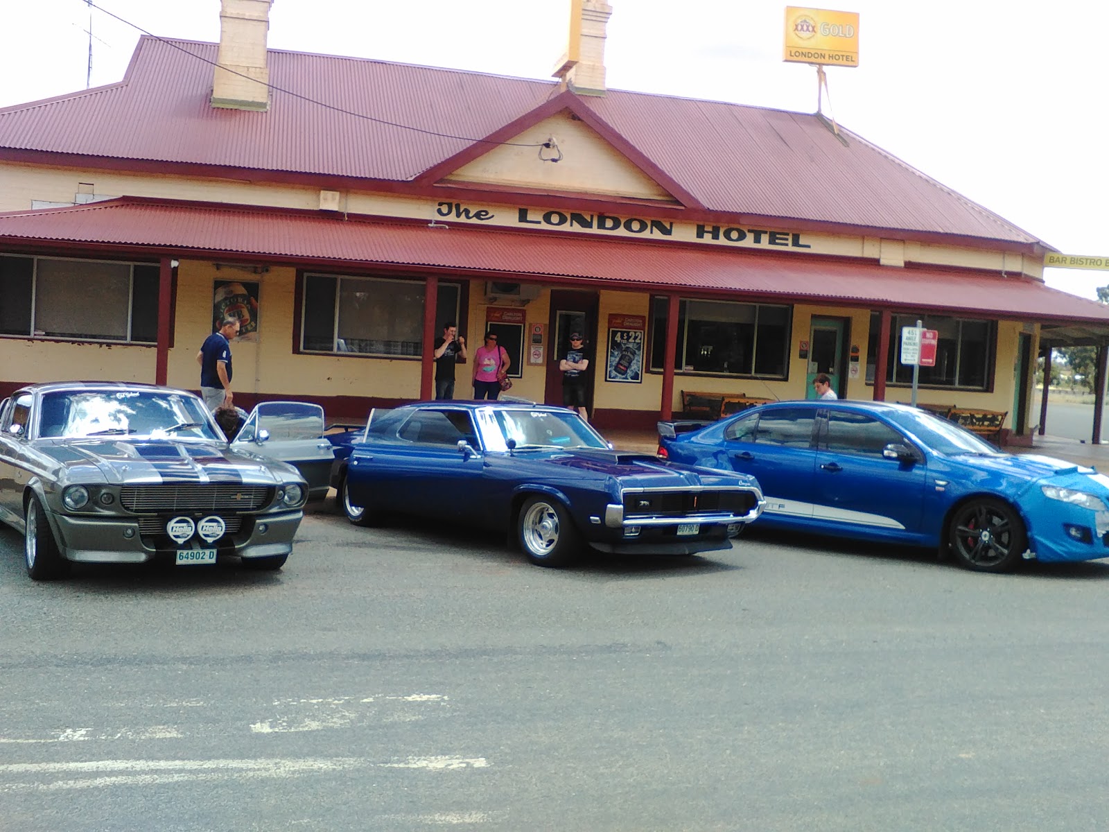 London Hotel Motel in Ardlethan - photo 1