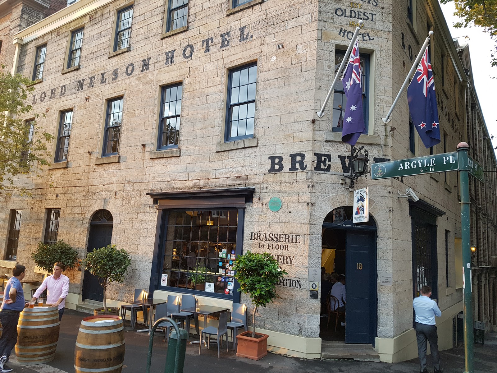 Lord Nelson Hotel in Millers Point - photo 4