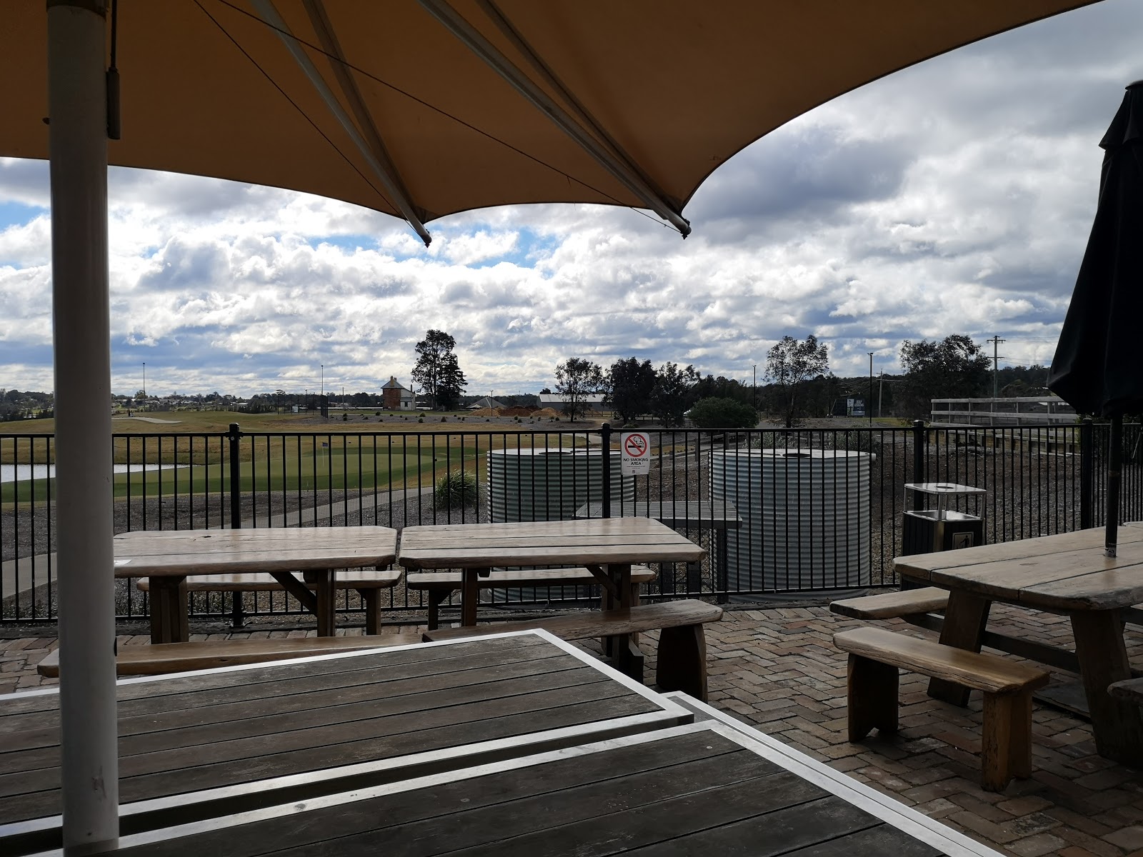 Lynwood Country Club in Pitt Town - photo 5