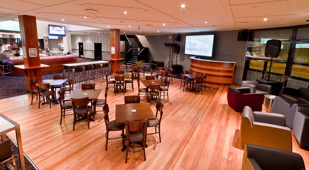 M J Finnegans in Newcastle - photo 3