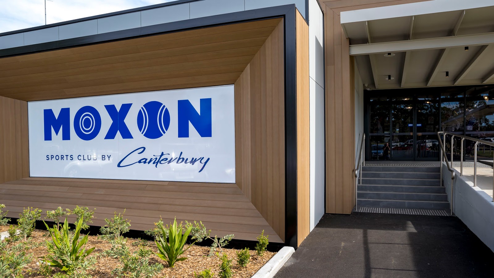 MOXON SPORTS CLUB in Punchbowl - photo 1