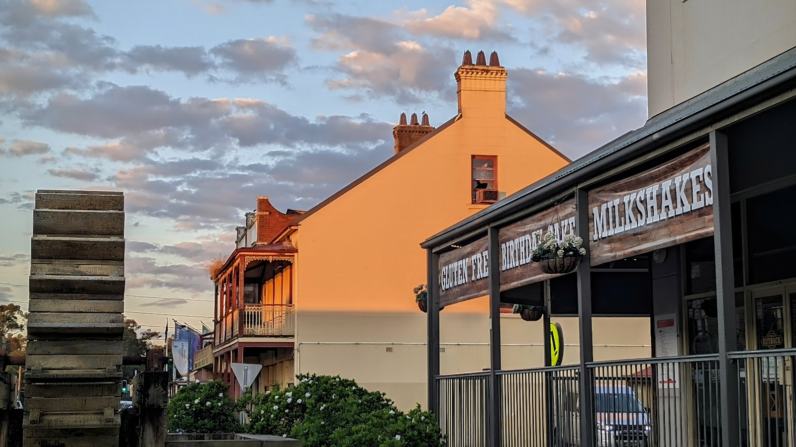 Macquarie Arms Hotel in Windsor - photo 4