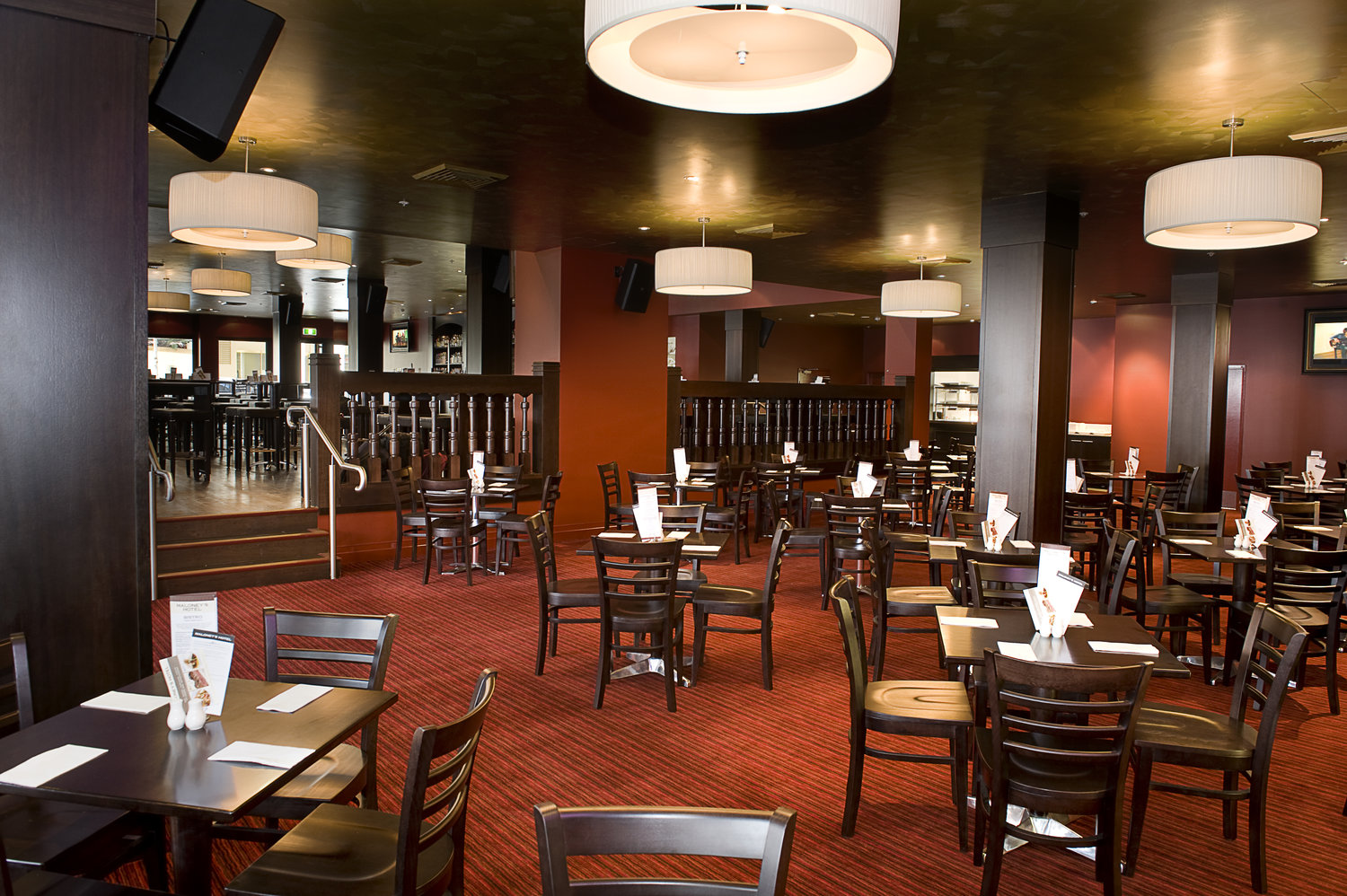 Maloney's Hotel in Haymarket - photo 2