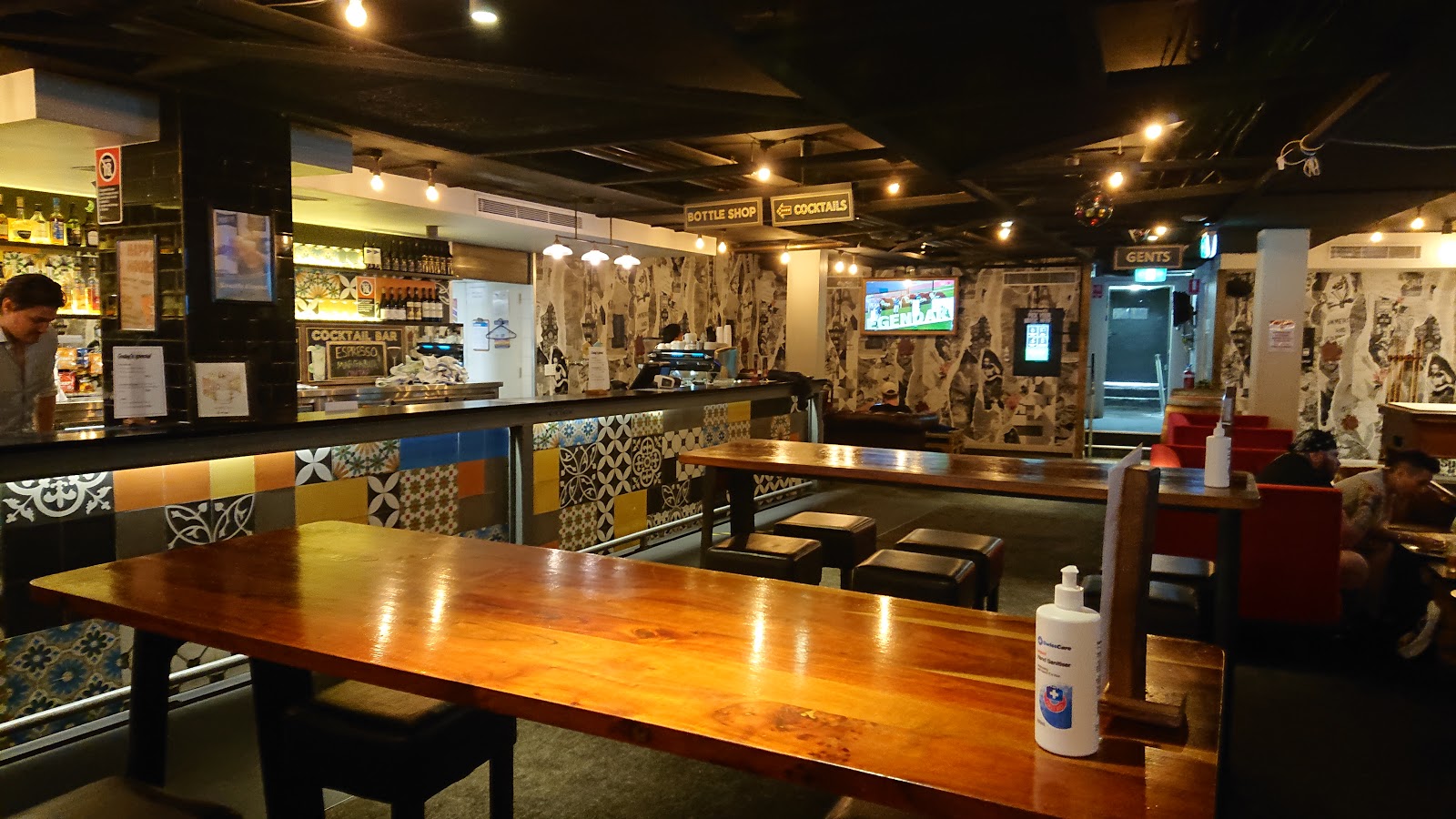 Marrickville Ritz Hotel in Marrickville - photo 4