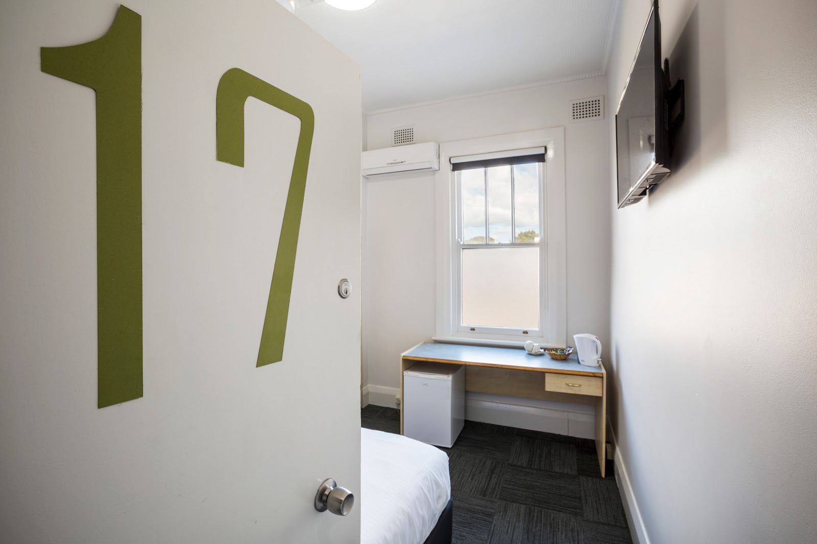 Melton Hotel in Auburn - photo 8