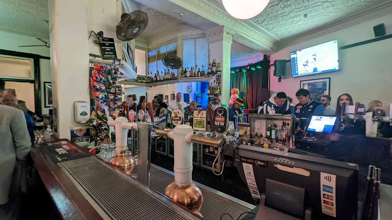 Mercantile Hotel in The Rocks - photo 4