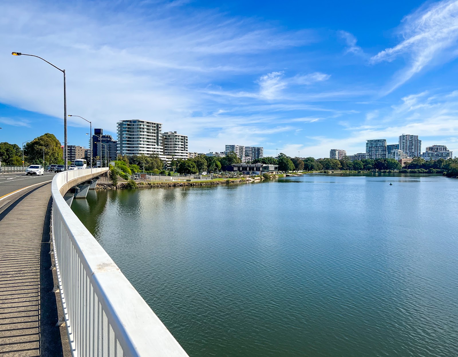 Mercure Hotel Sydney Airport in Wolli Creek - photo 3