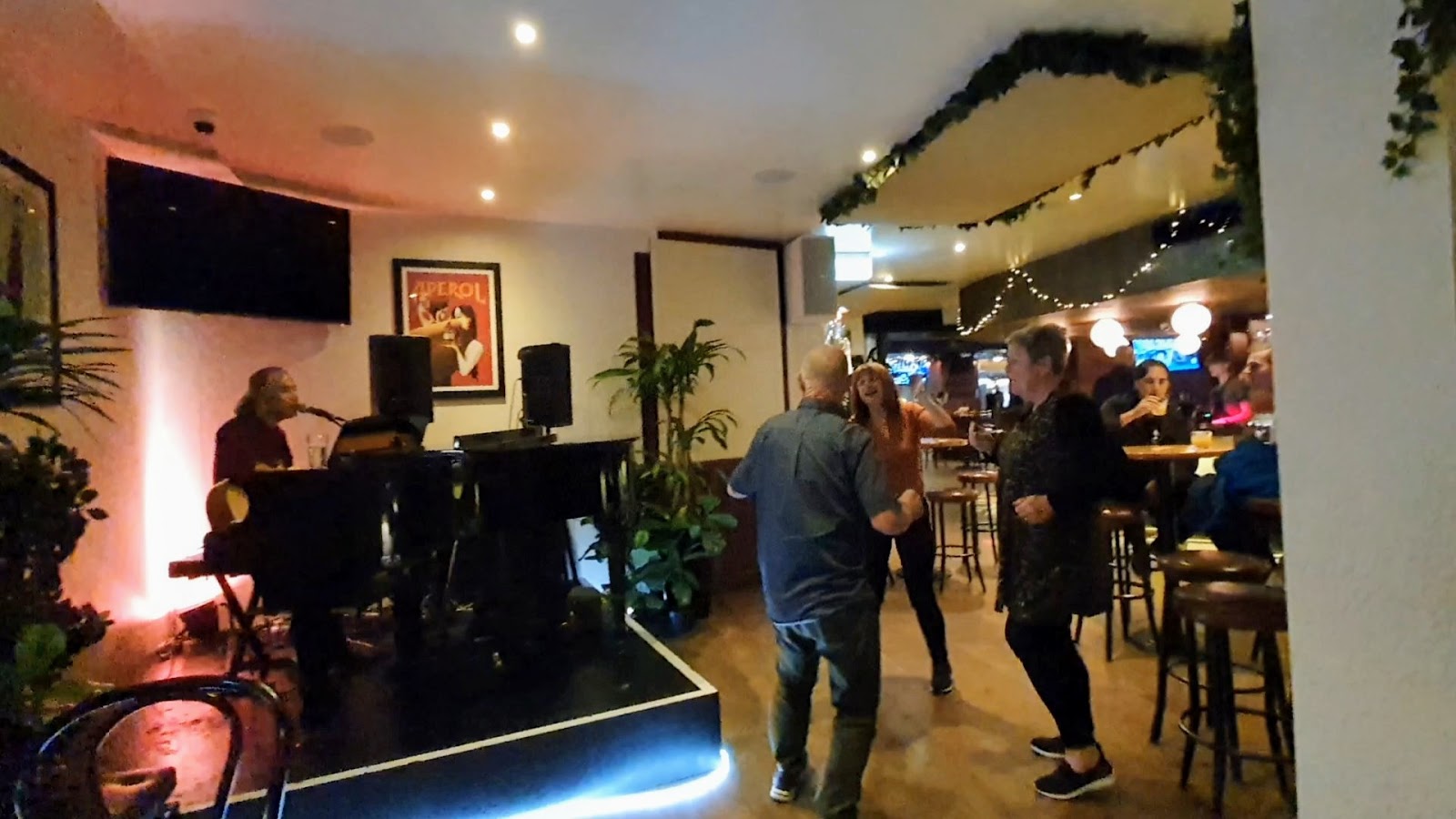 Minskys Hotel in Cremorne - photo 3