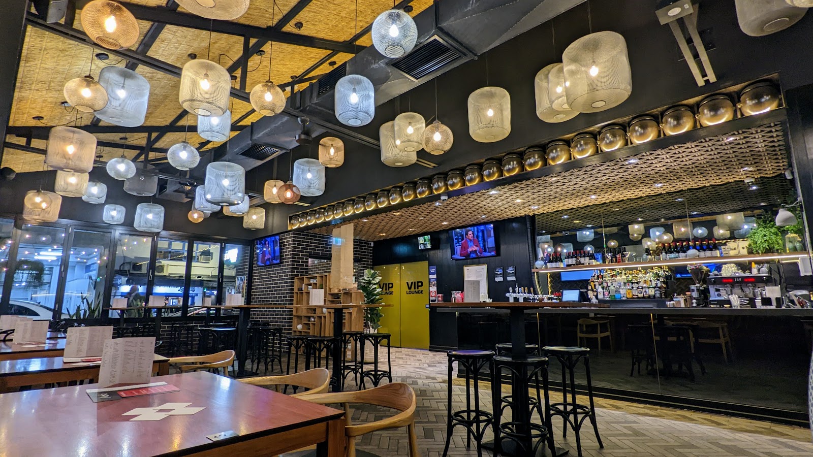 Moko Hotel in Eastwood - photo 3