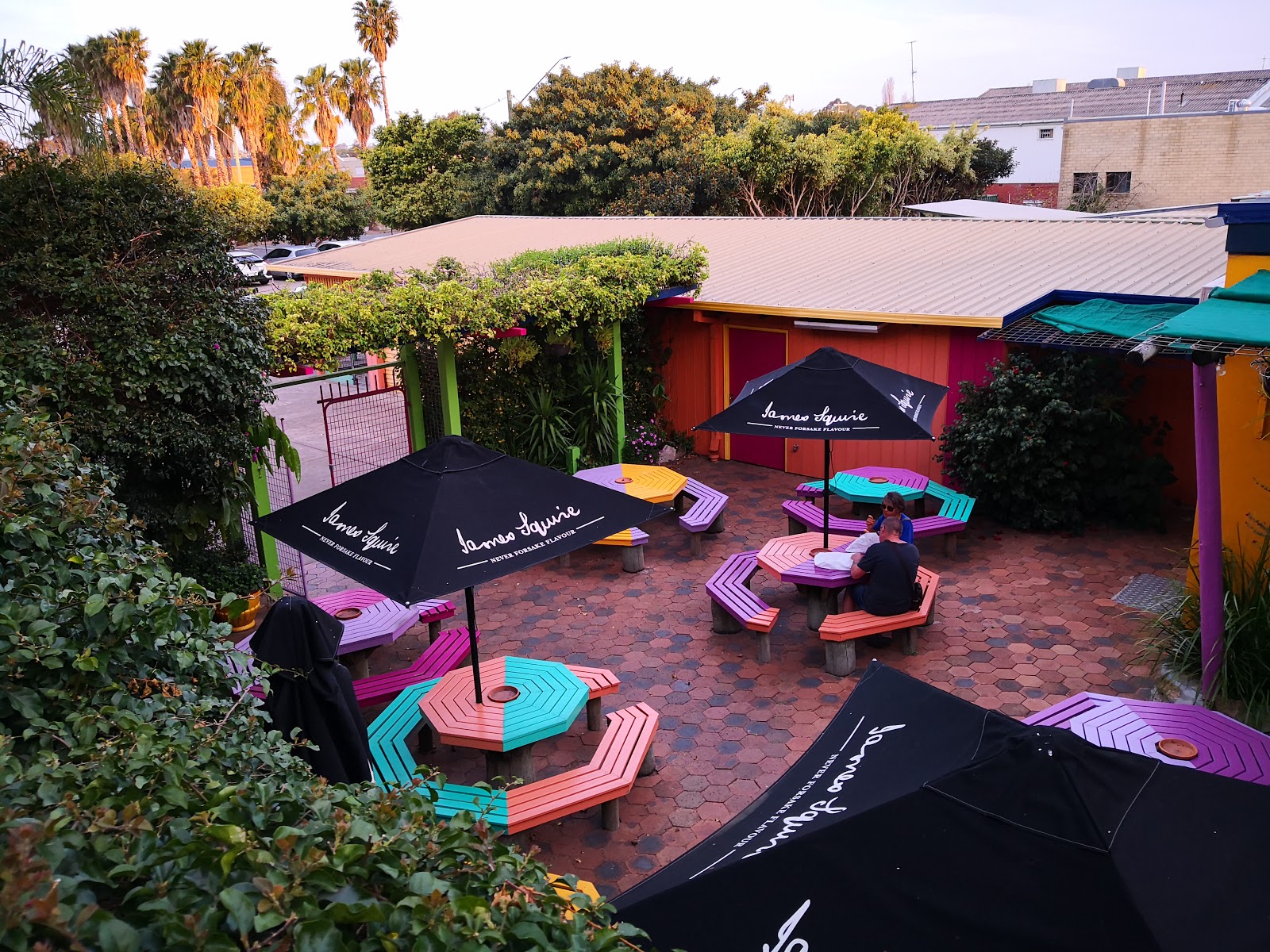 Monarch Hotel in Moruya - photo 2