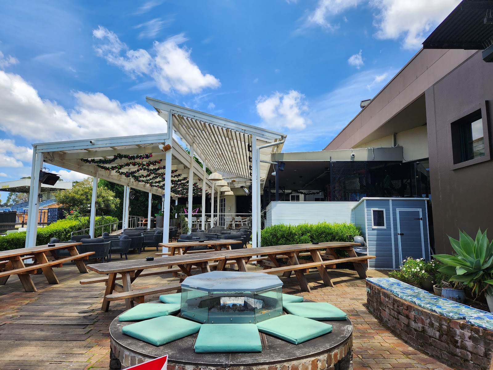 Moorebank Sports Club Ltd in Hammondville - photo 2