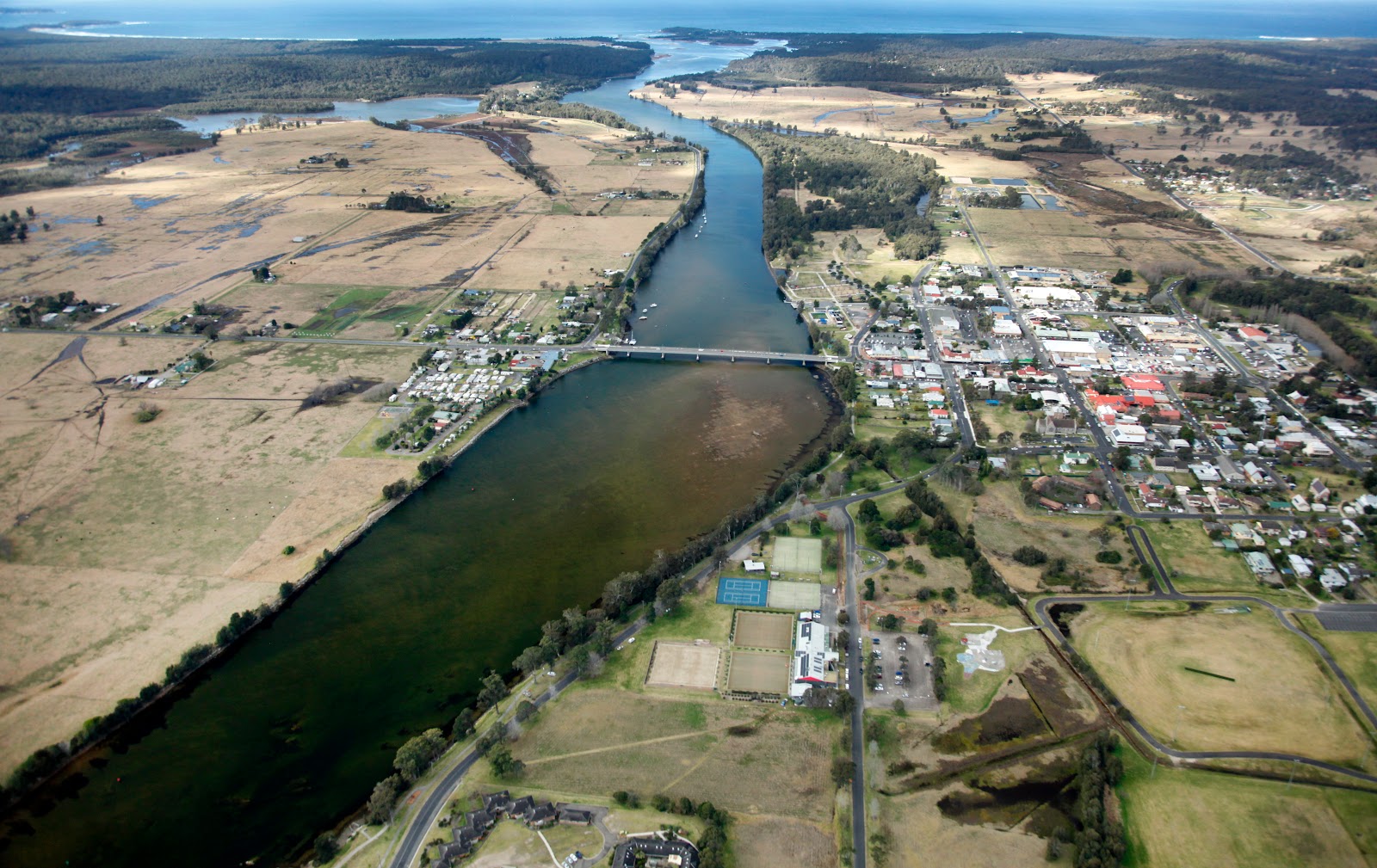 Moruya Bowling & Recreation Club in Moruya - photo 4