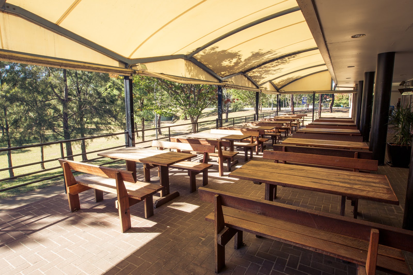 Mount Annan Hotel in Mount Annan - photo 3