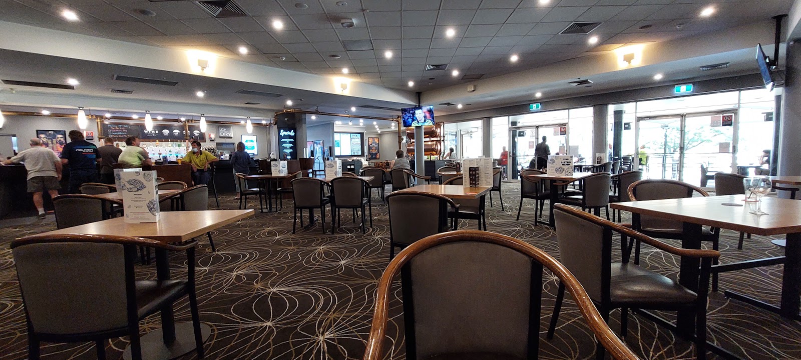 Mount Annan Hotel in Mount Annan - photo 2