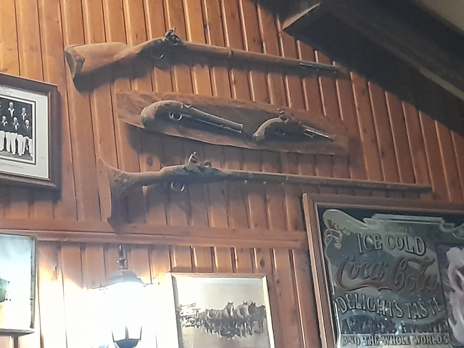 Mulga Creek Hotel in Byrock - photo 6