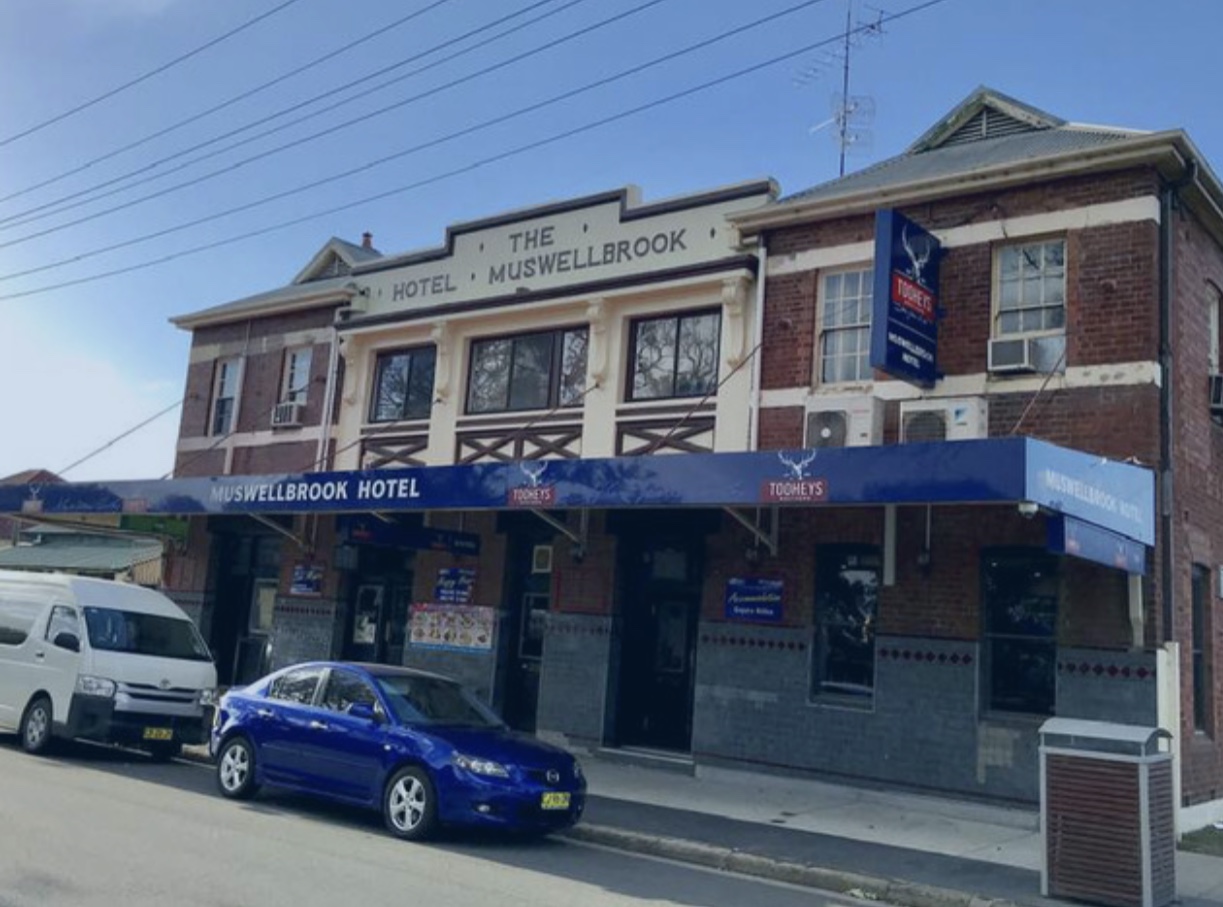 Muswellbrook Hotel in Muswellbrook - photo 1