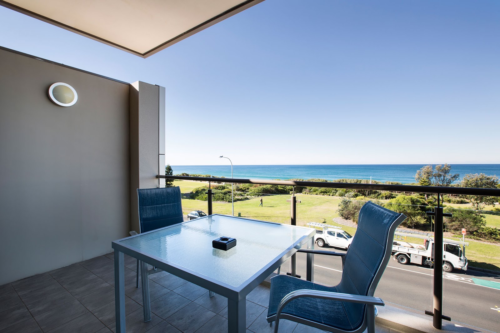 Narrabeen Sands Hotel in Narrabeen - photo 9