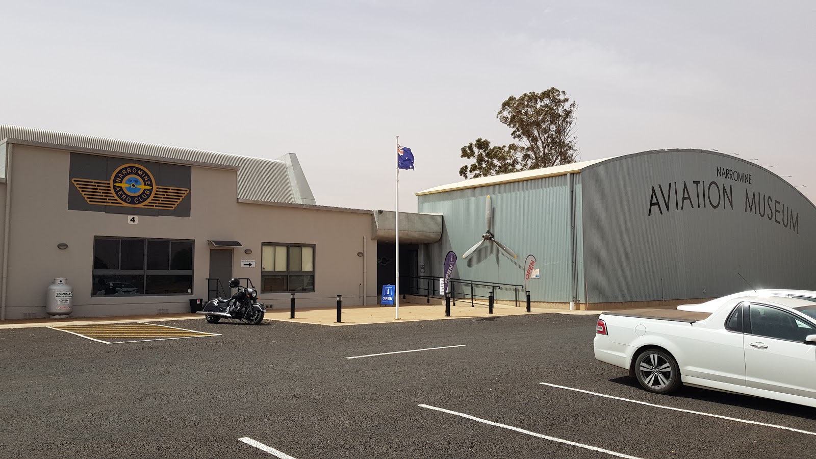 Narromine Aero Club in Narromine - photo 2
