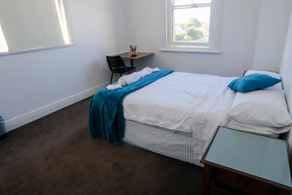 Newcastle Hotel in Islington - photo 7