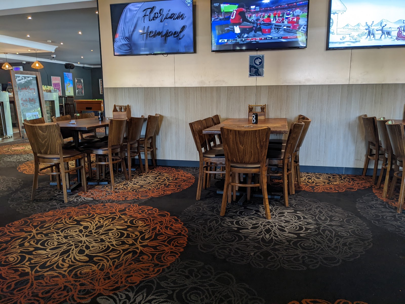 North Wollongong Hotel in Wollongong - photo 3