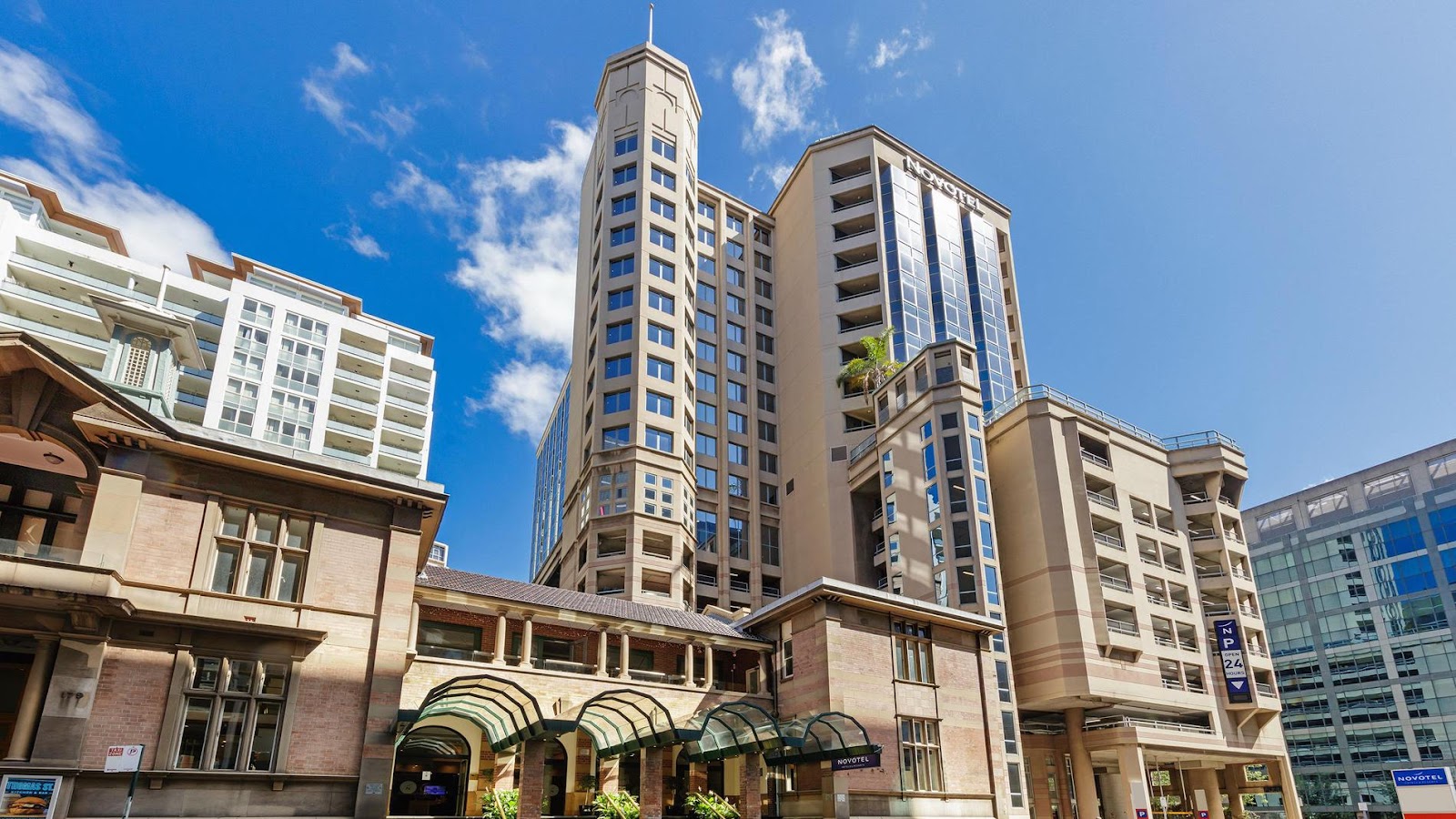 Novotel Sydney Central in Haymarket - photo 1