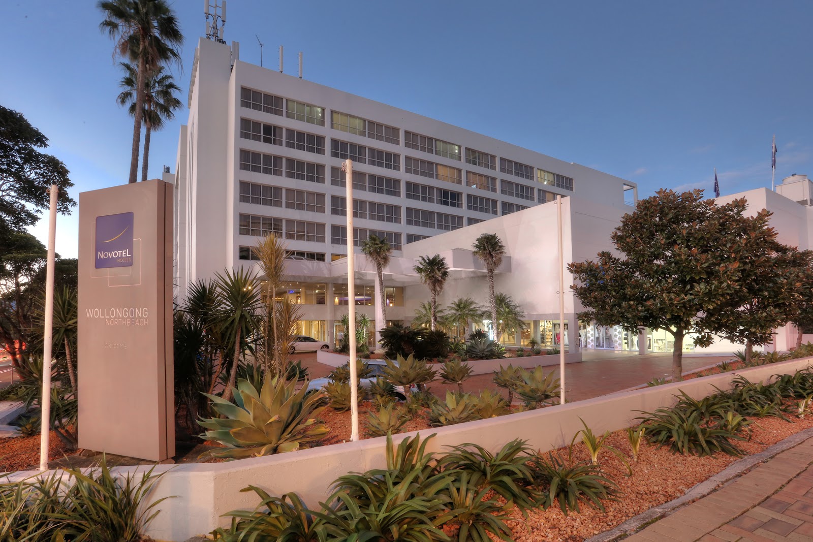 Novotel Wollongong Northbeach in North Wollongong - photo 1