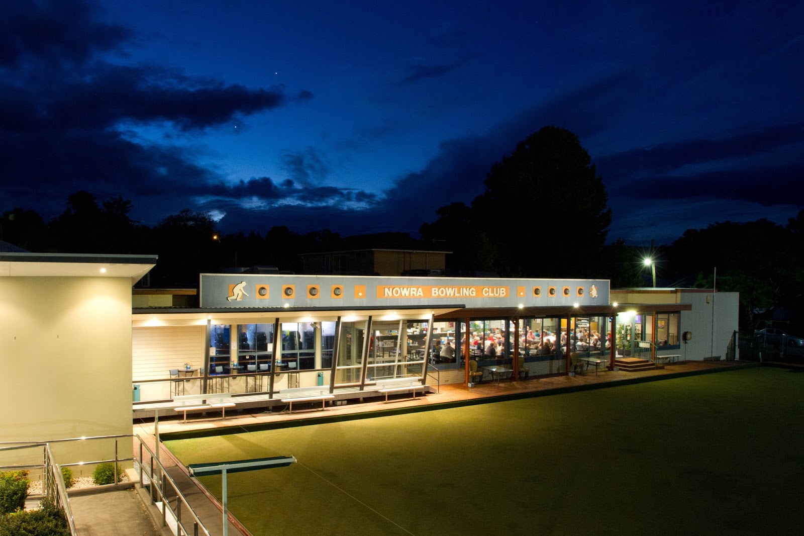 Nowra Bowling & Recreation Club Ltd in Nowra - photo 1