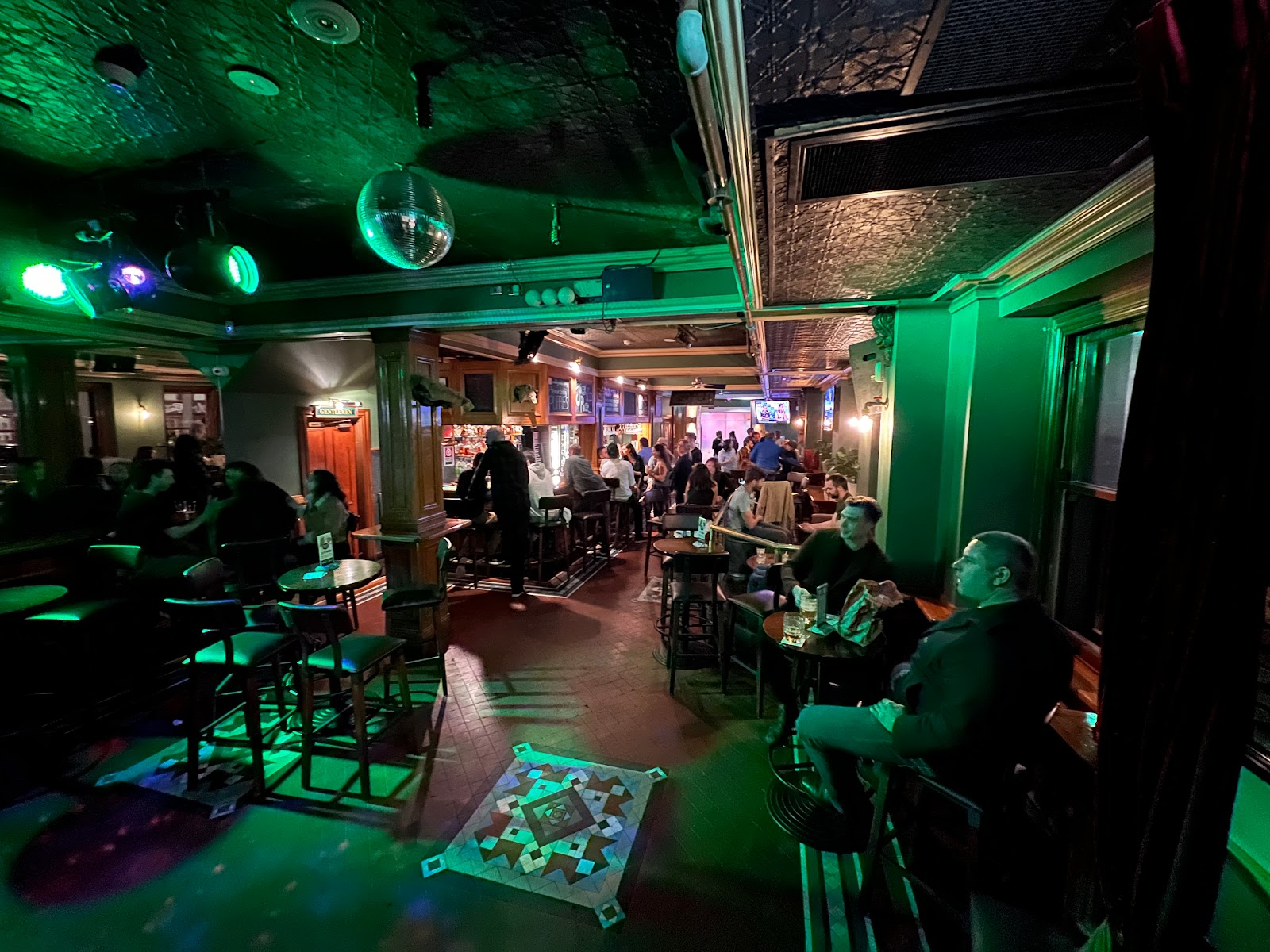O'Malleys Hotel in Woolloomooloo - photo 6