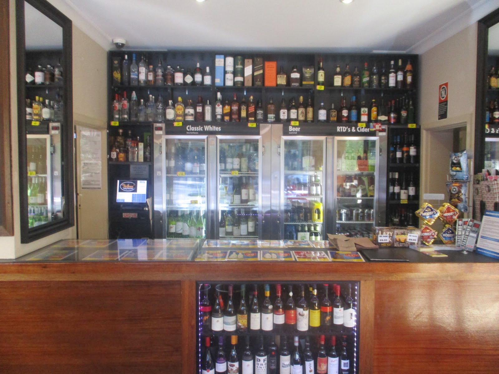 Orange Grove Hotel in Lilyfield - photo 2