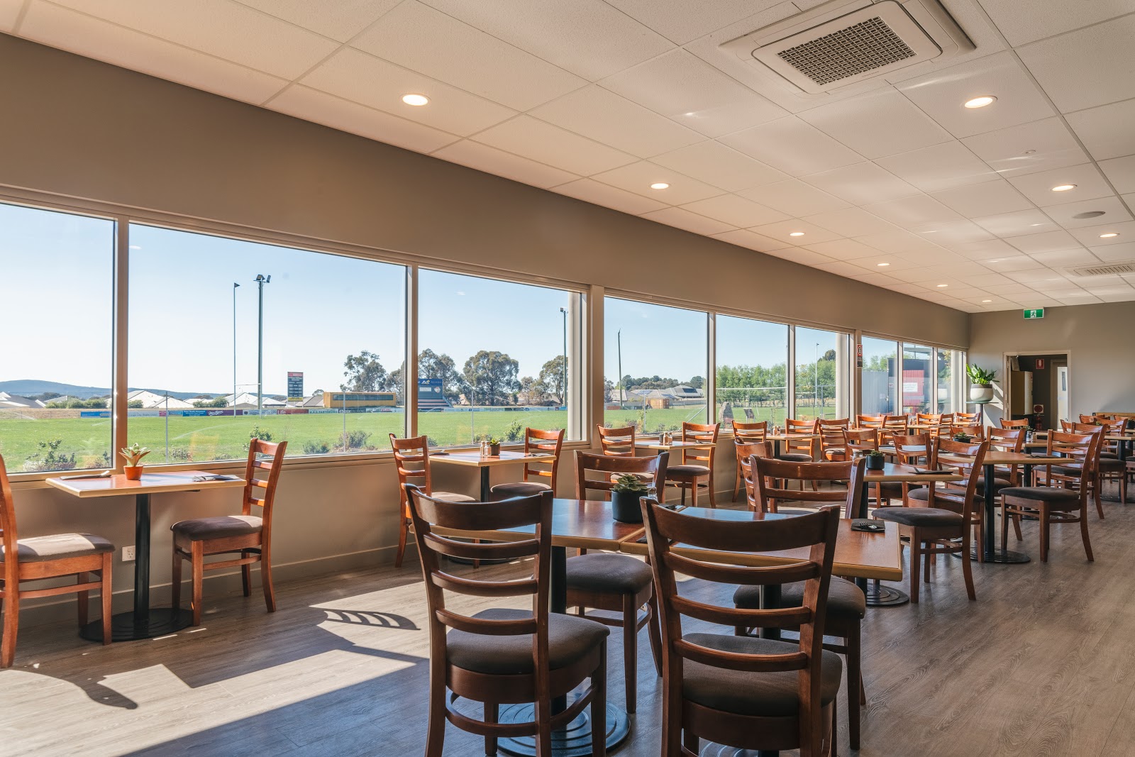 Orange Waratah Sports Club Ltd in Orange - photo 2