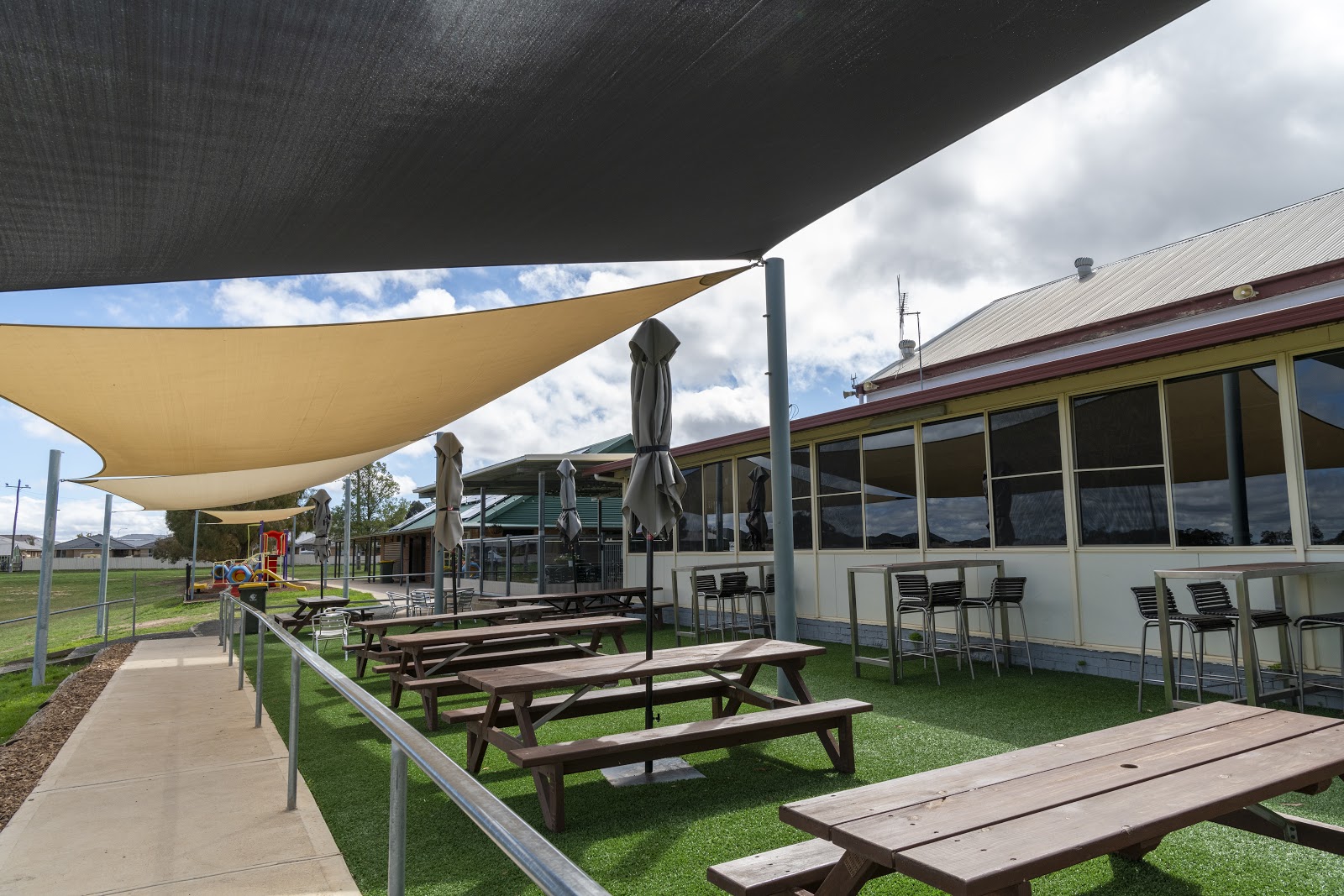 Orange Waratah Sports Club Ltd in Orange - photo 3