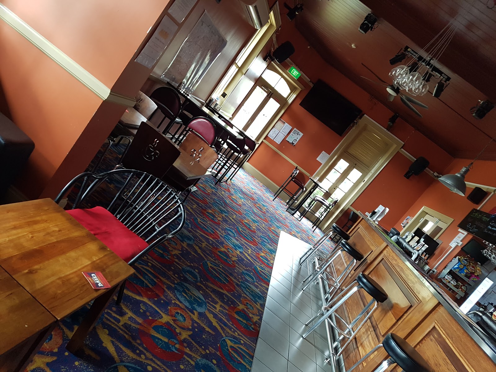 Oriental Hotel in Springwood - photo 4