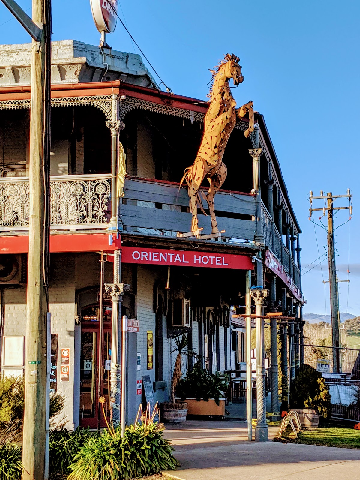 Oriental Hotel in Springwood - photo 2