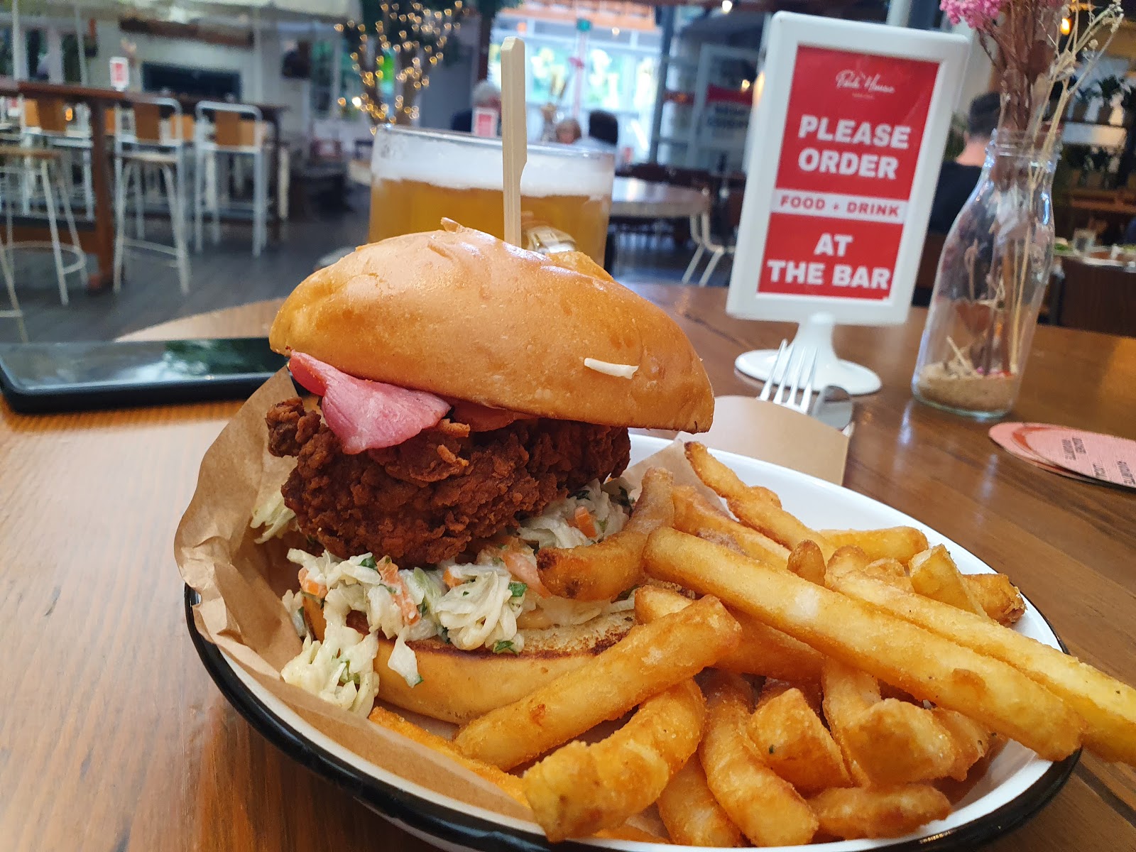 Park House Food and Liquor in Mona Vale - photo 4