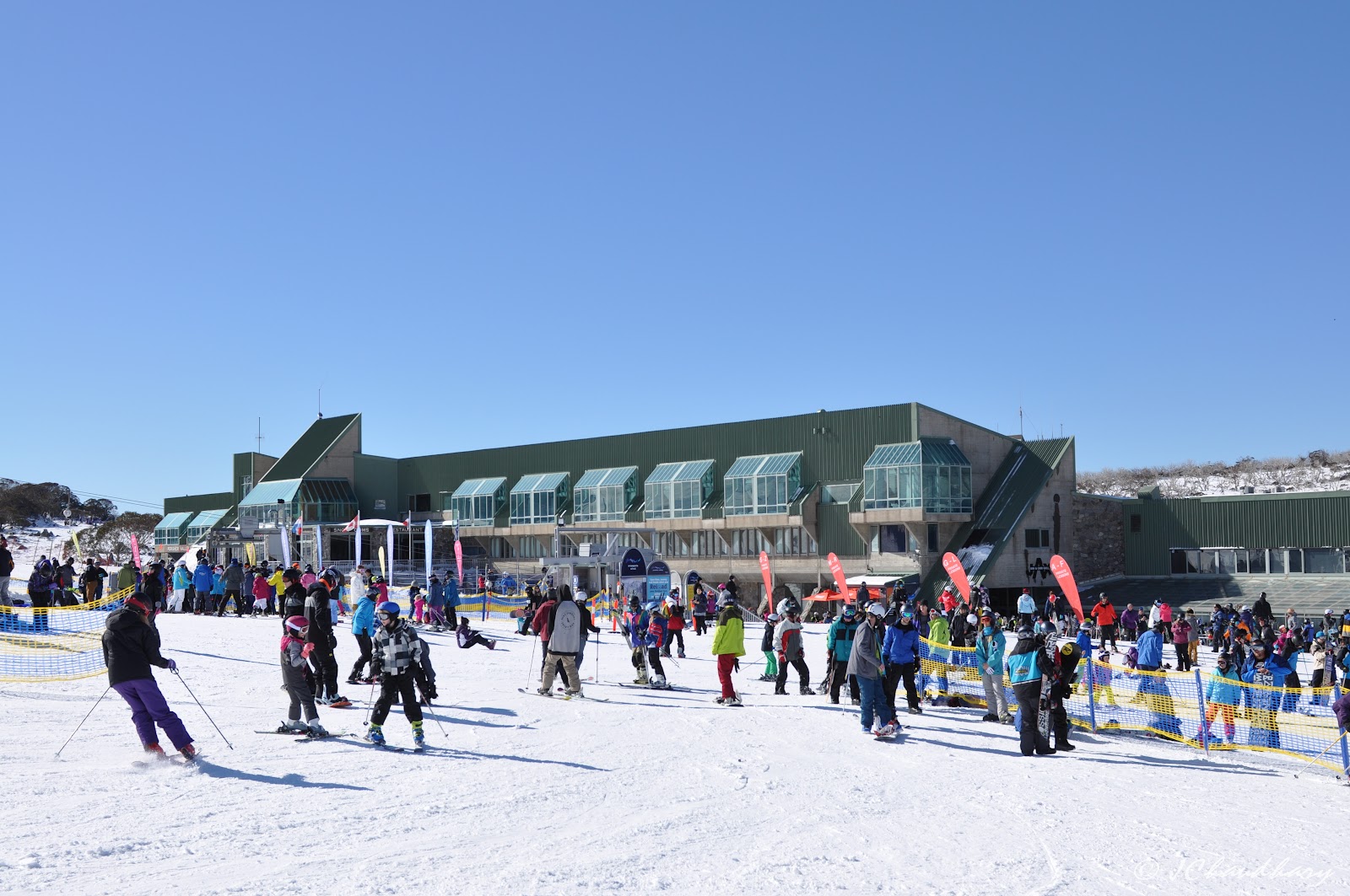 Perisher Ski Centre Hotel in Perisher Valley - photo 2