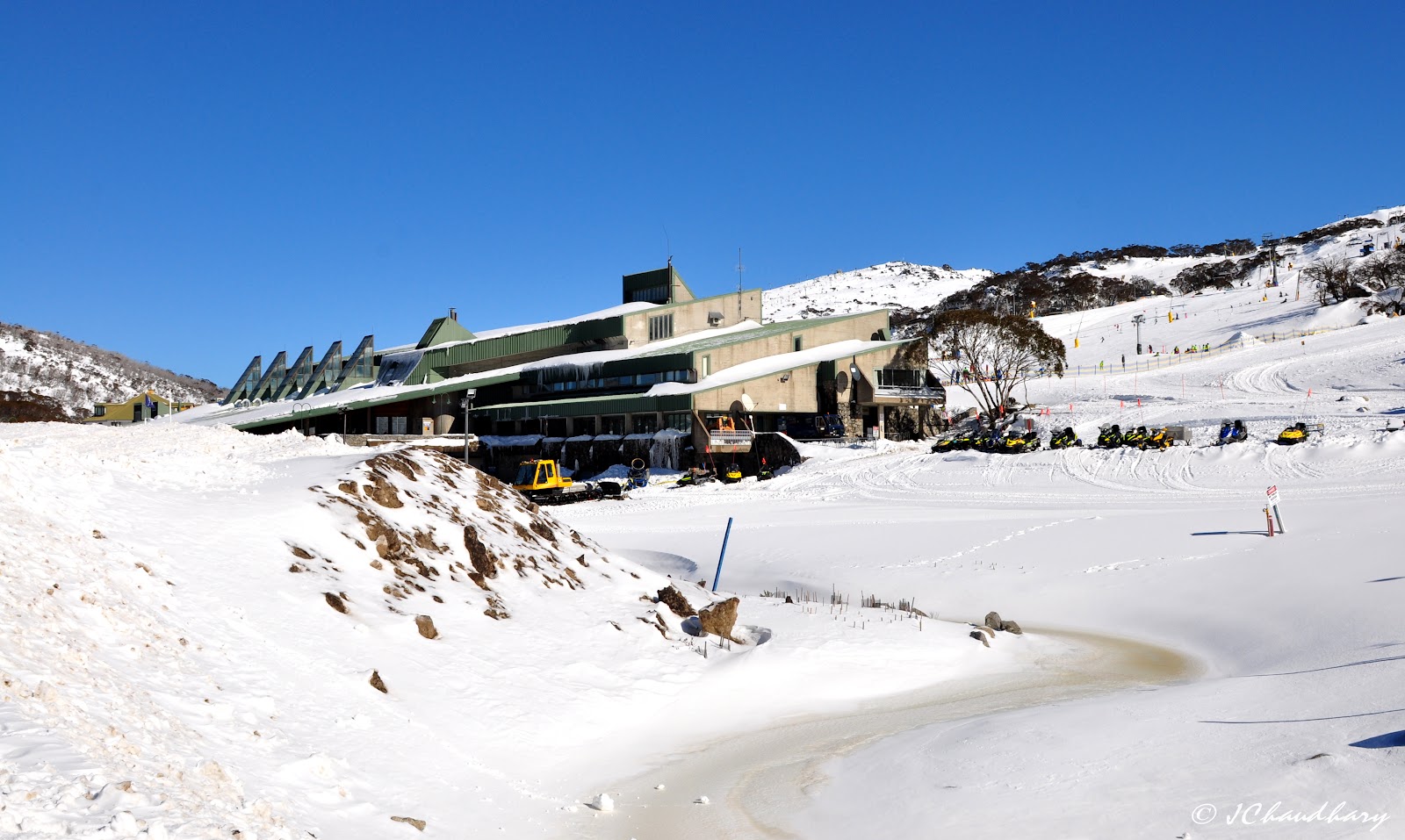 Perisher Ski Centre Hotel in Perisher Valley - photo 5