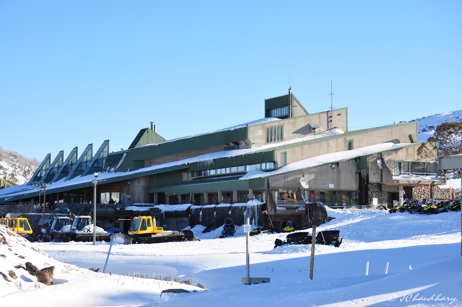 Perisher Ski Centre Hotel in Perisher Valley - photo 1