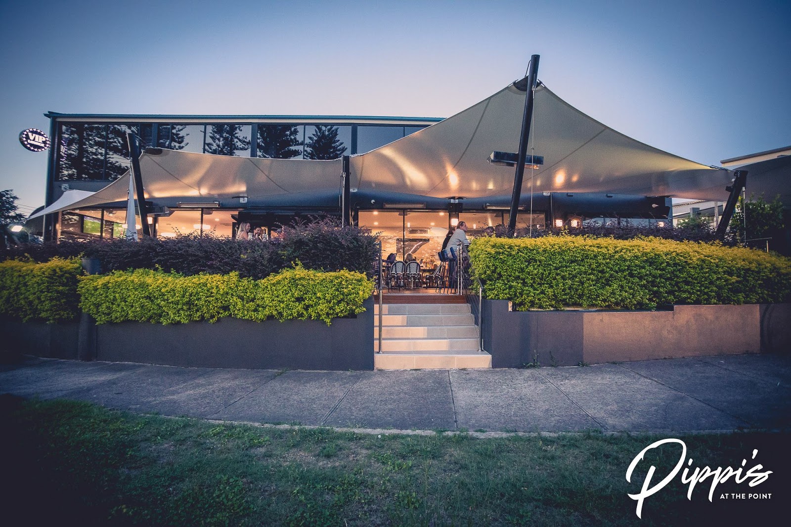 Pippi's at the Point Hotel in Speers Point - photo 1
