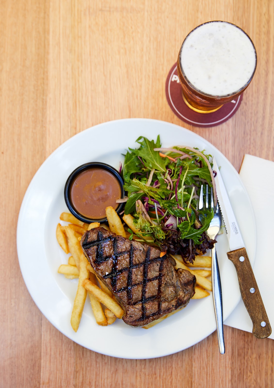 Premier Hotel in Broadmeadow - photo 4