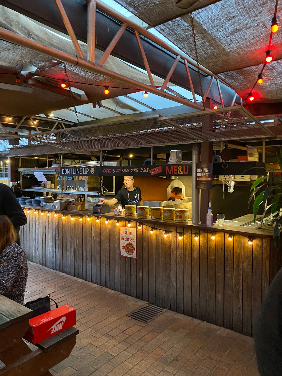 Public House Petersham in Petersham - photo 3