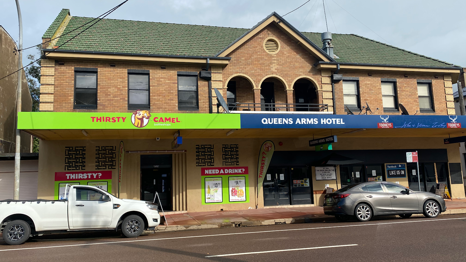 Queens Arms Hotel in Maitland - photo 1