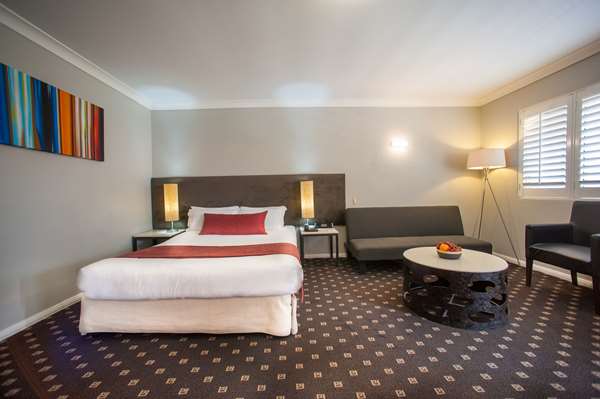 RAMADA HOTEL & SUITES SYDNEY CABRAMATTA in Lansvale - photo 5