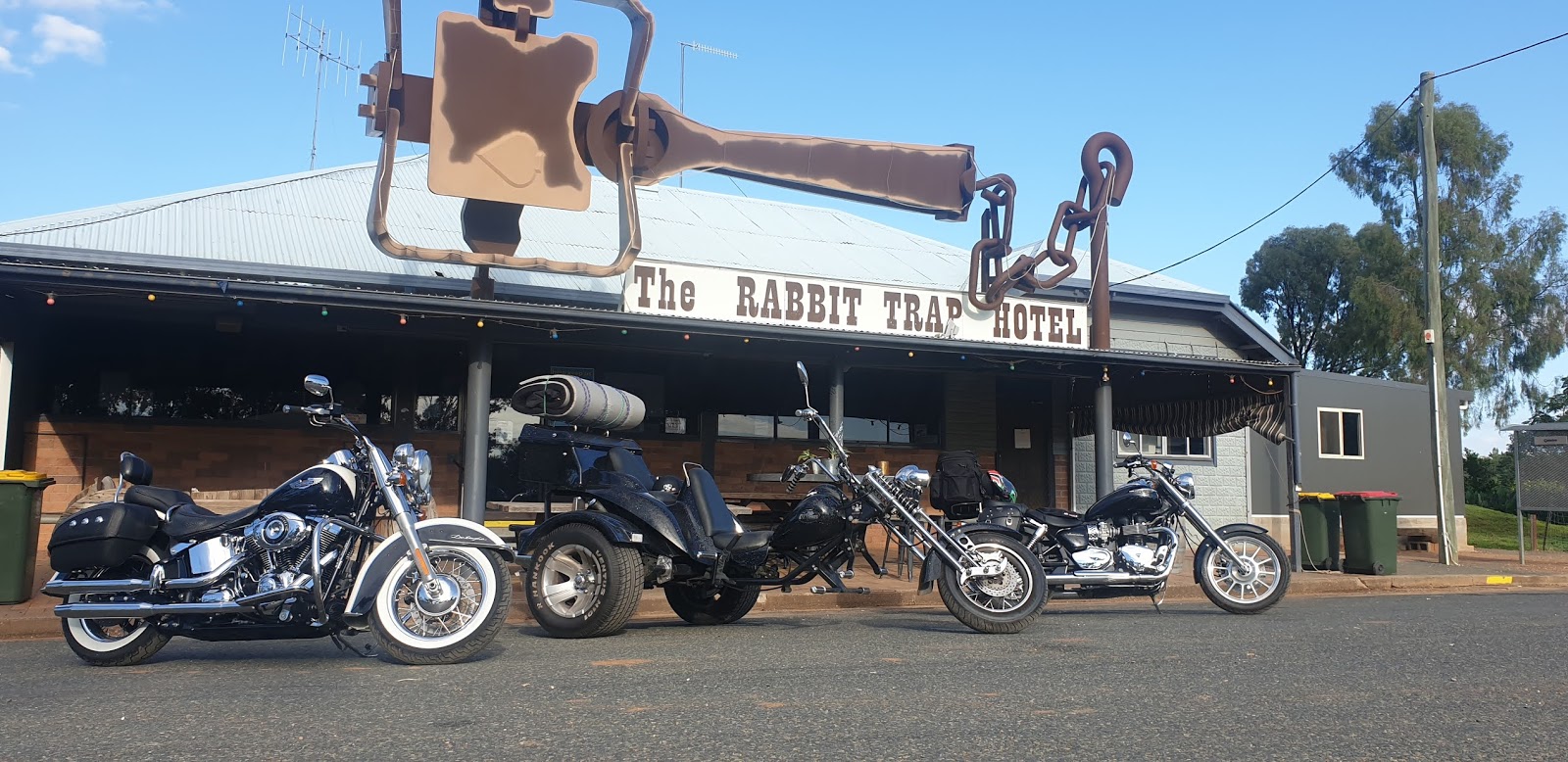 Rabbit Trap Hotel in Albert - photo 3