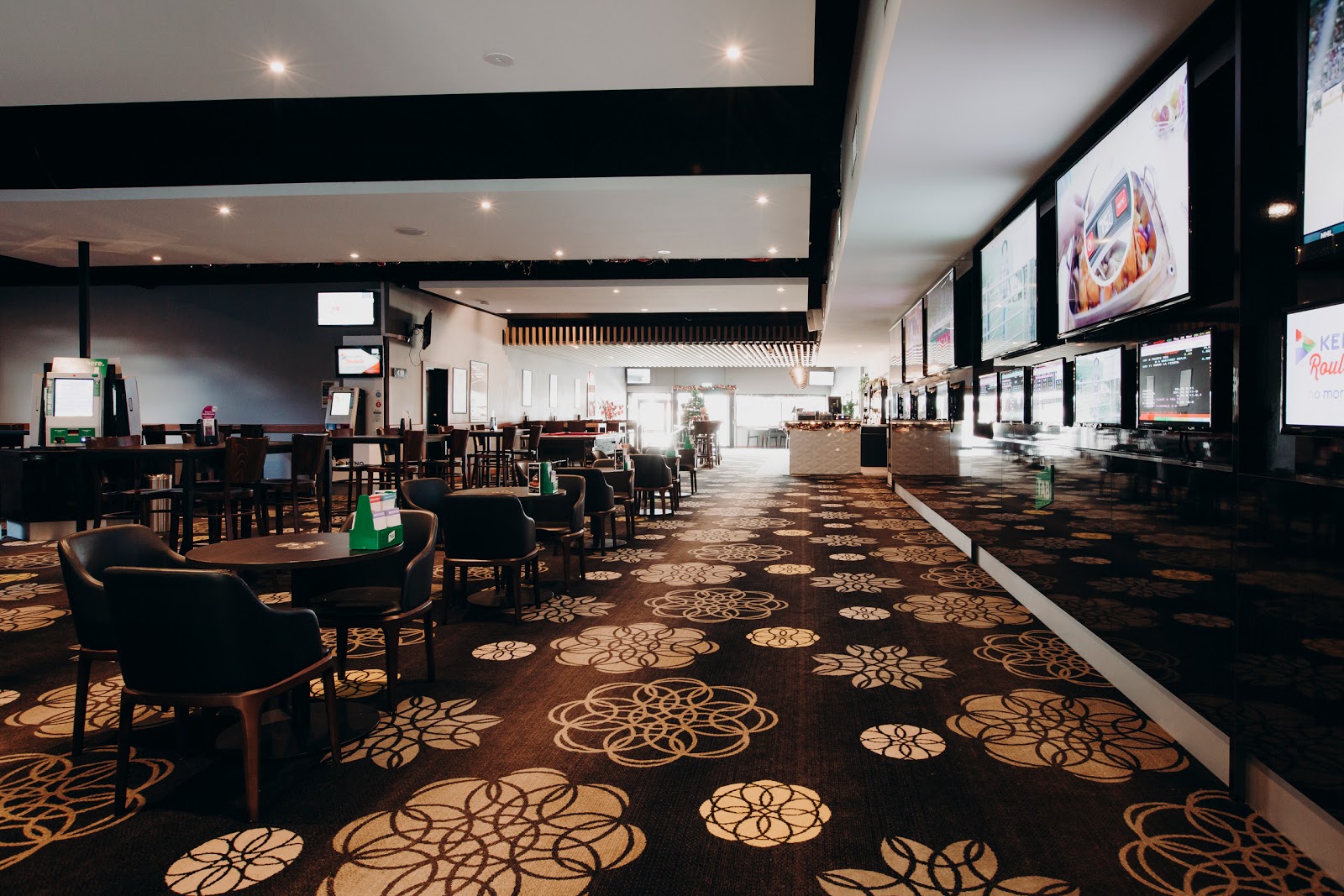 Red Lantern Hotel in Bankstown - photo 3