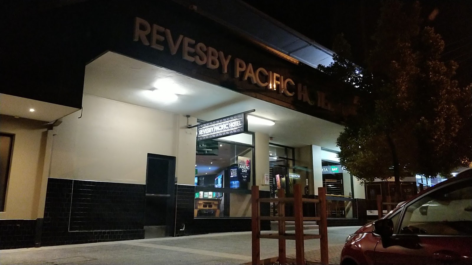 Revesby Pacific Hotel in Revesby - photo 1