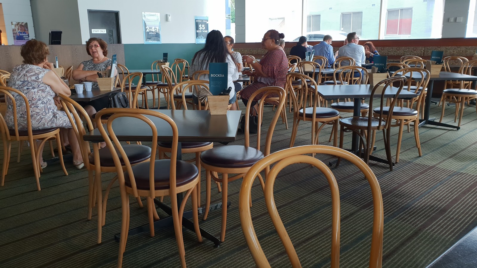 Rocksia Hotel in Arncliffe - photo 3