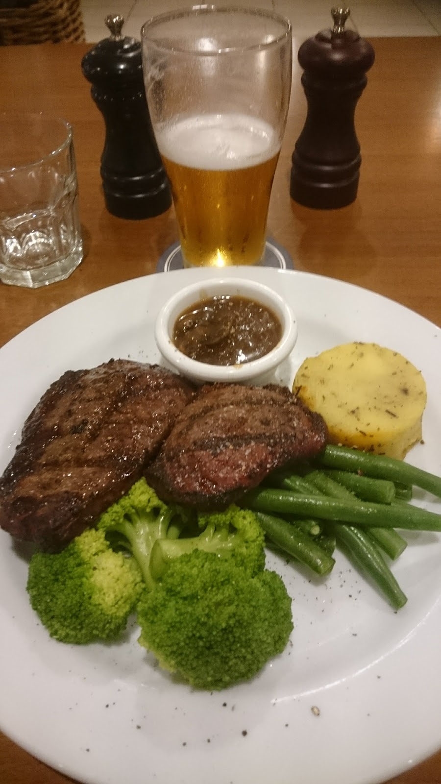 Royal Hotel Bowral in Bowral - photo 8