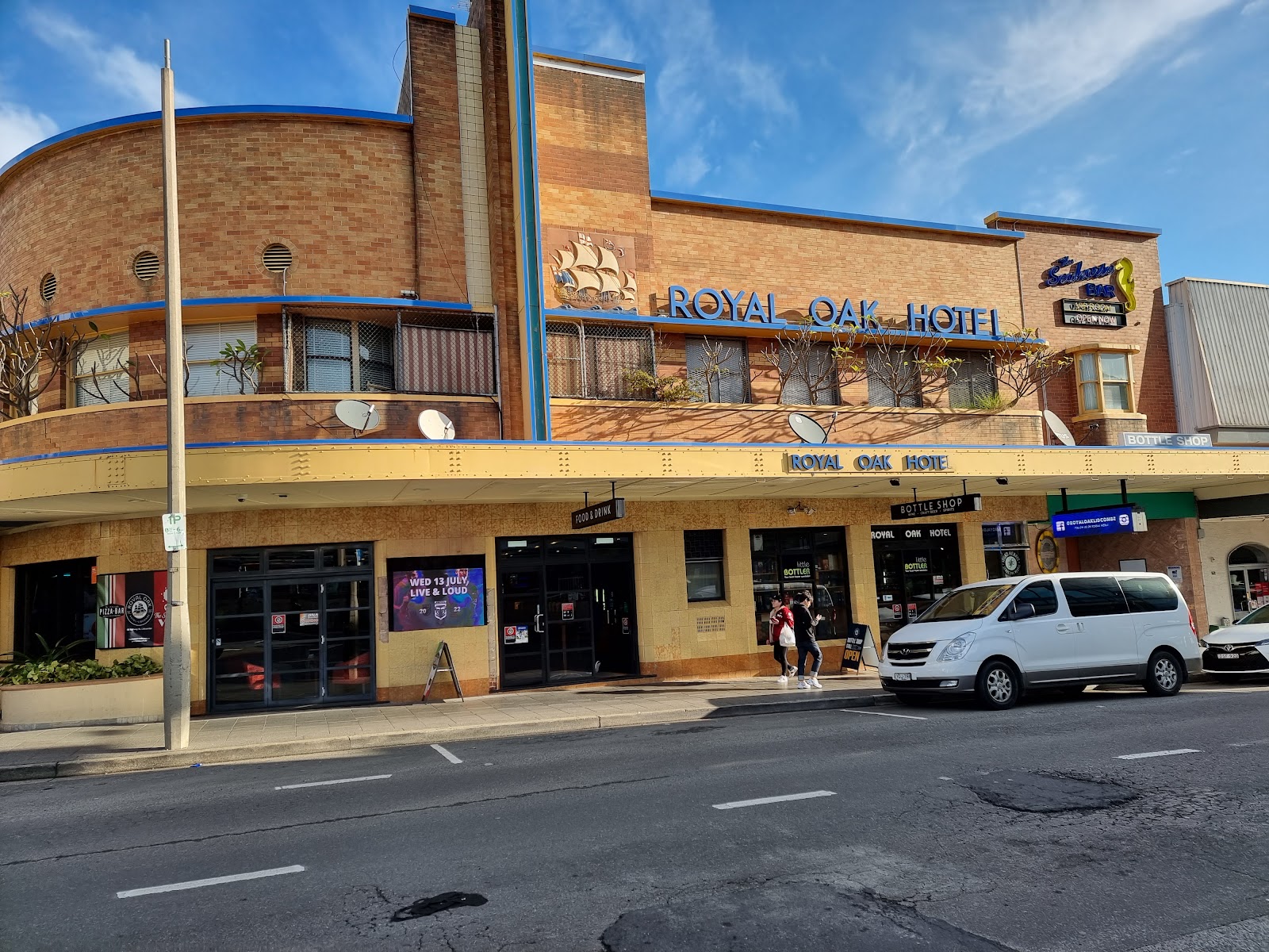 Royal Oak Hotel CESSNOCK in Cessnock - photo 4