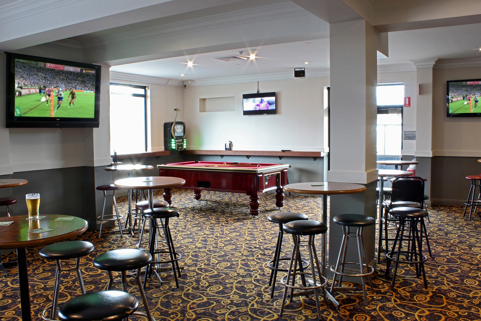 Rutherford Hotel in Rutherford - photo 3