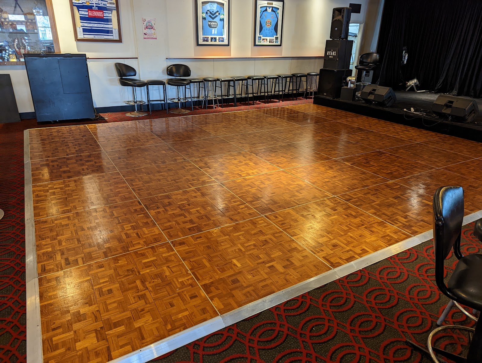 Ryan's Hotel in Thirroul - photo 5